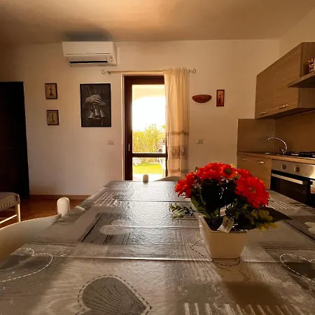 Adele Casa Apartment *